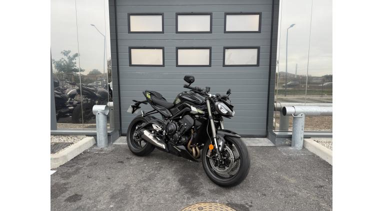 TRIUMPH STREET TRIPLE 765 RS