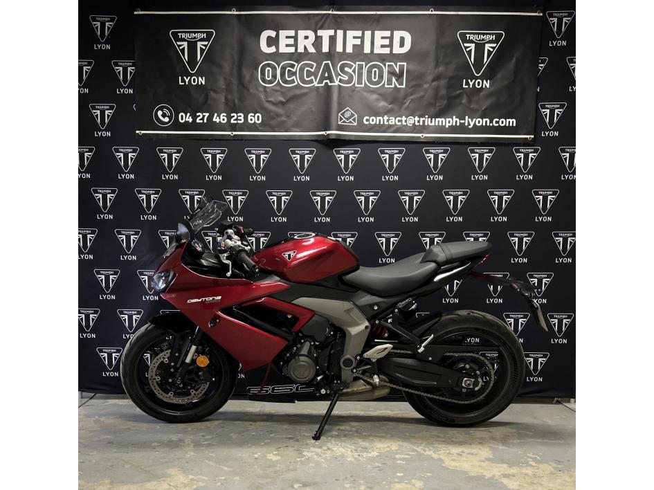 TRIUMPH 	DAYTONA 660