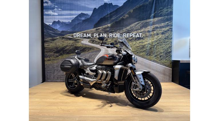 TRIUMPH ROCKET 3 GT